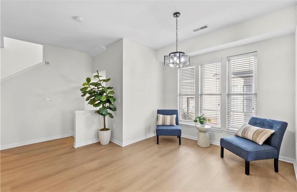 5245 Overland Drive Unit: B27