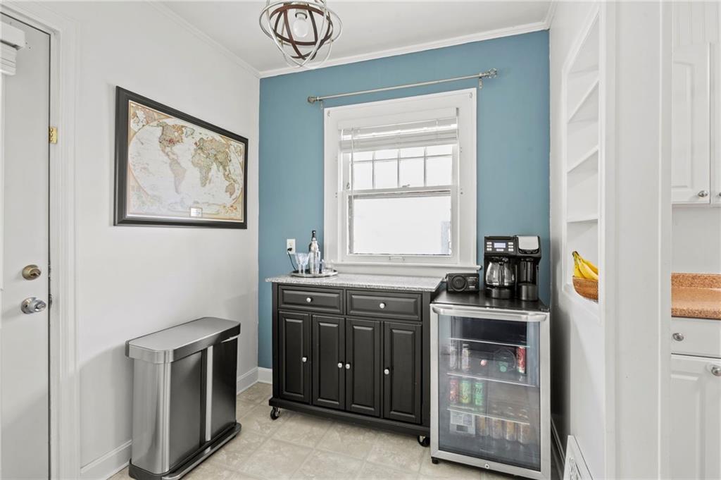18 E 72nd Street