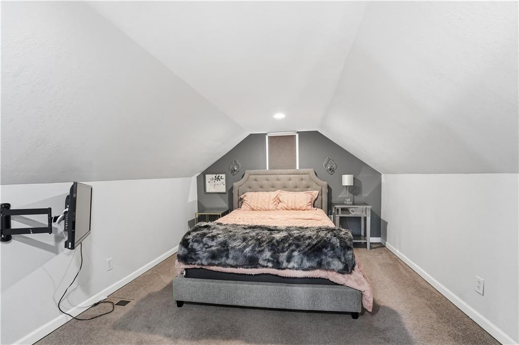 3 N Mulberry Terrace