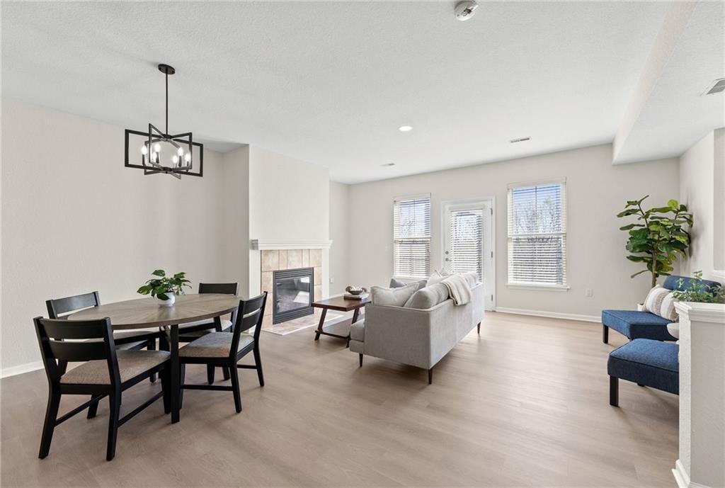 5245 Overland Drive Unit: C8