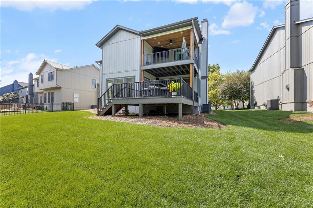 15915 S Avalon Street