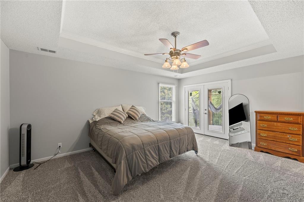 15915 S Avalon Street