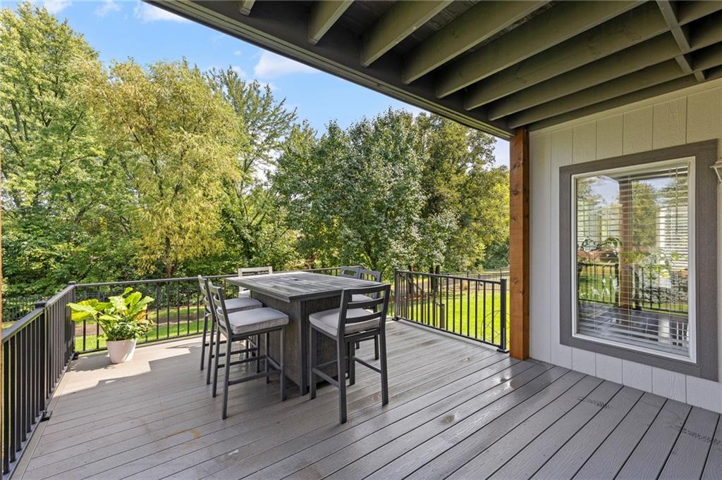 15915 S Avalon Street