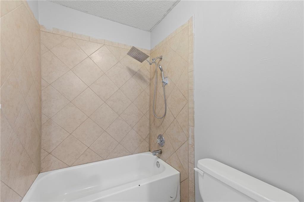 15915 S Avalon Street