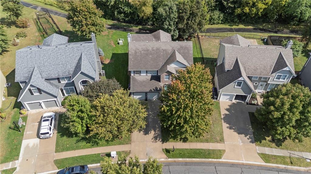 15915 S Avalon Street