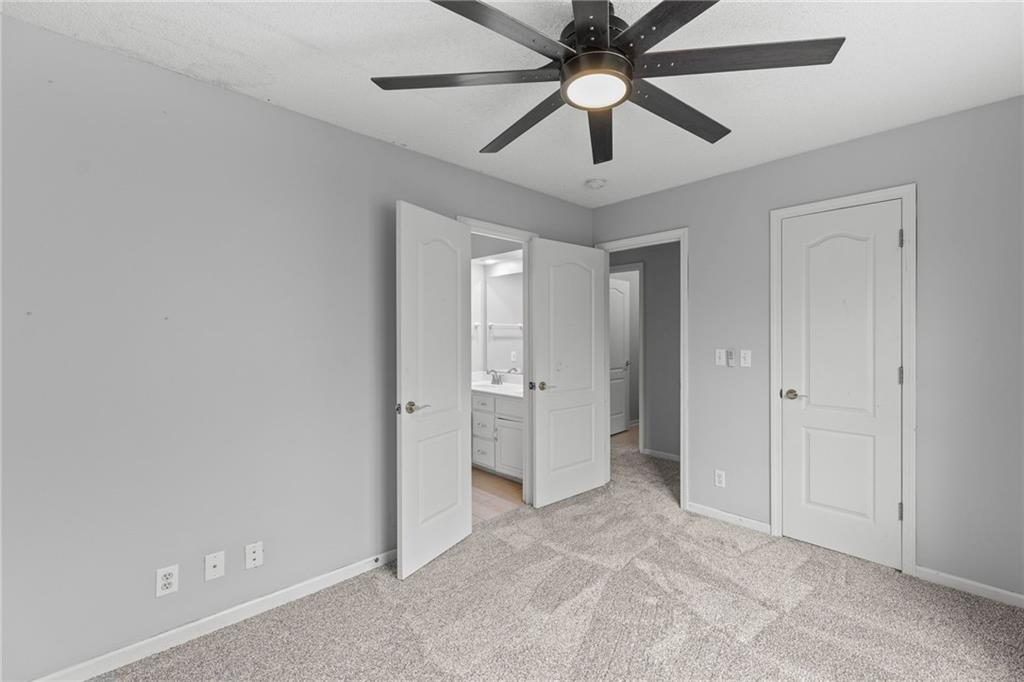 15915 S Avalon Street