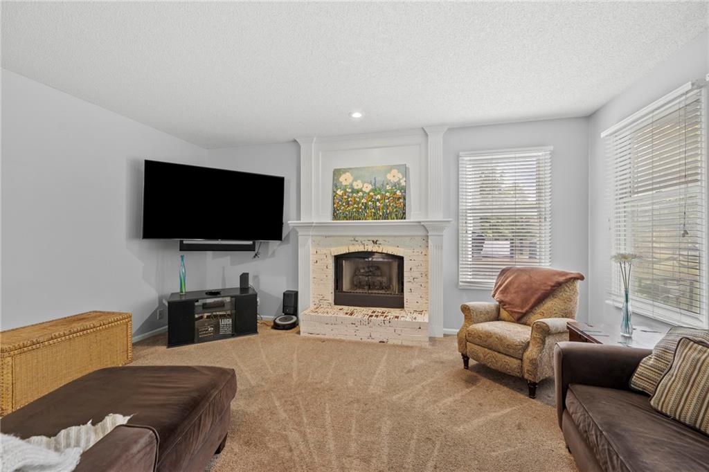 15915 S Avalon Street