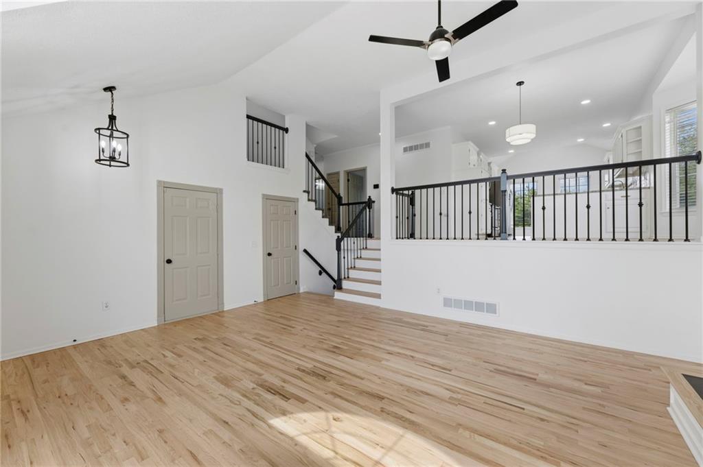 12155 S TALLGRASS Drive