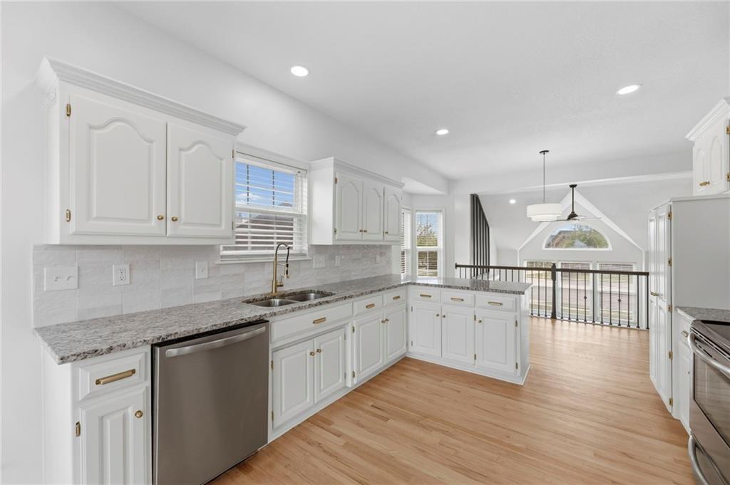 12155 S TALLGRASS Drive