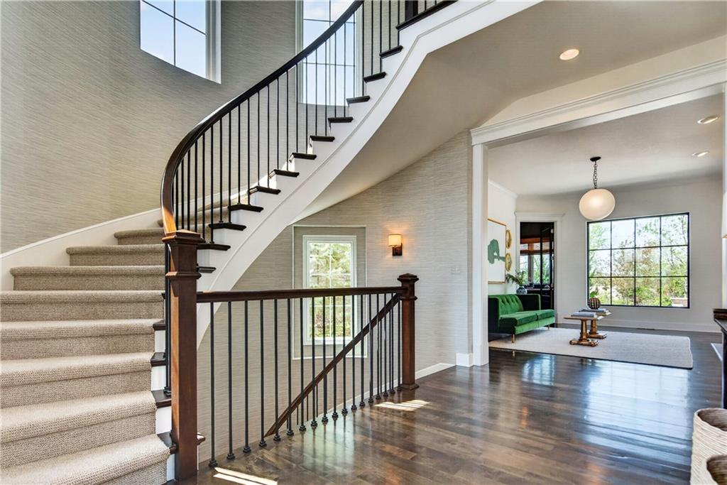 16404 Rosehill Street