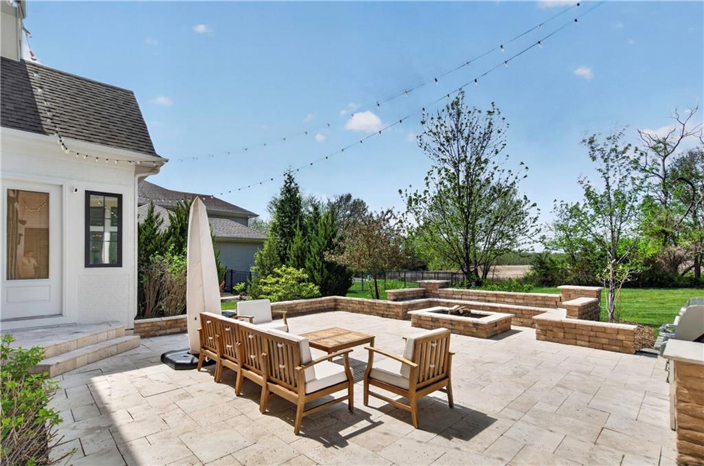 16404 Rosehill Street