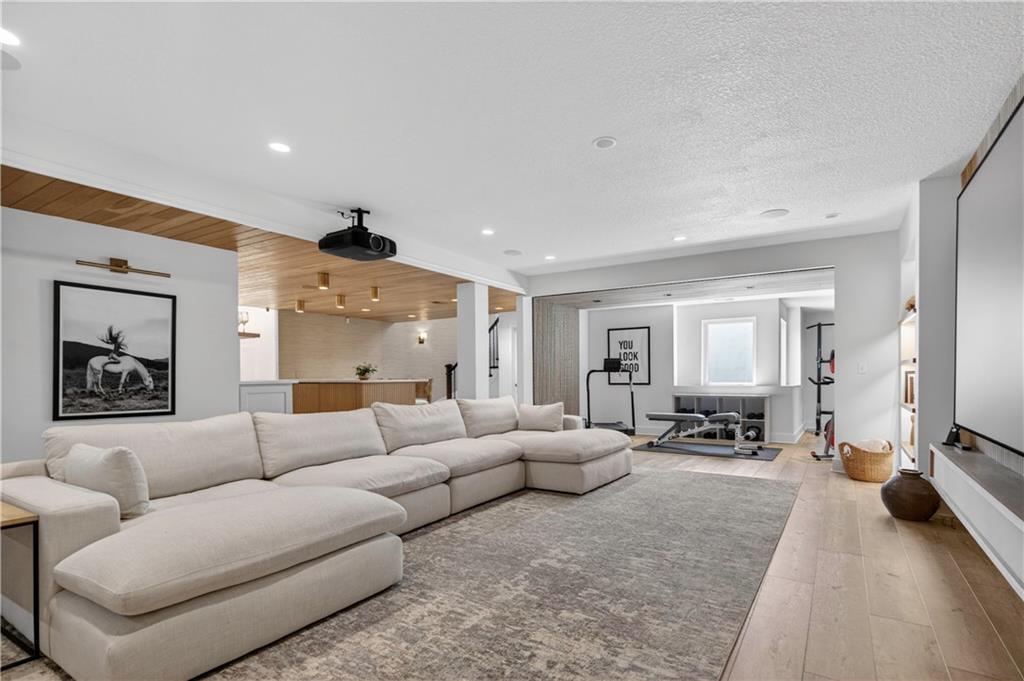 16404 Rosehill Street