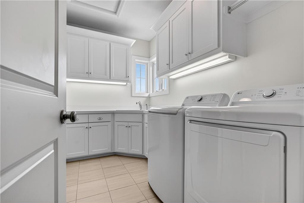 16404 Rosehill Street