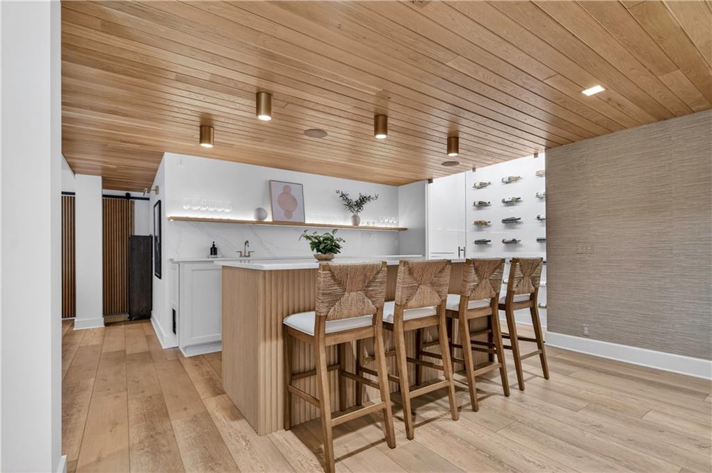 16404 Rosehill Street