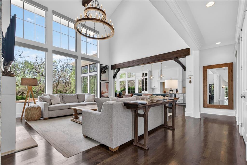 16404 Rosehill Street