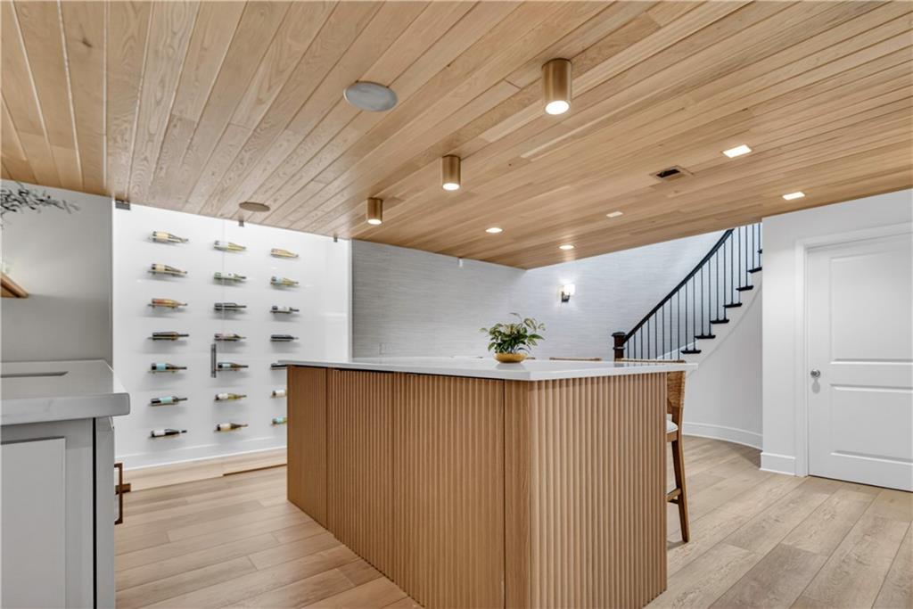 16404 Rosehill Street