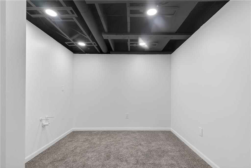5105 W 73rd Street