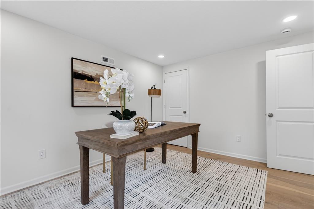 5105 W 73rd Street