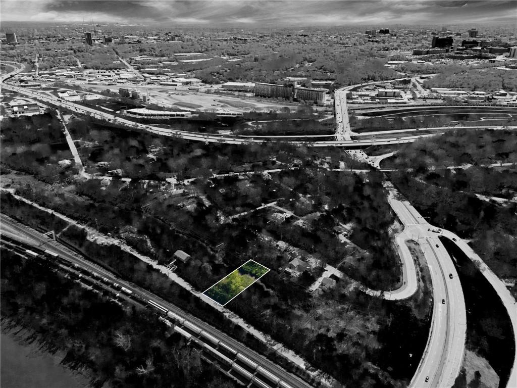 573 Metropolitan Avenue