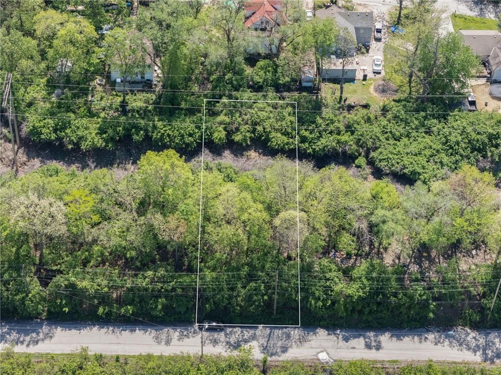 573 Metropolitan Avenue