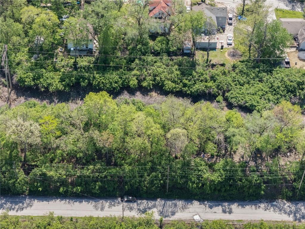 573 Metropolitan Avenue