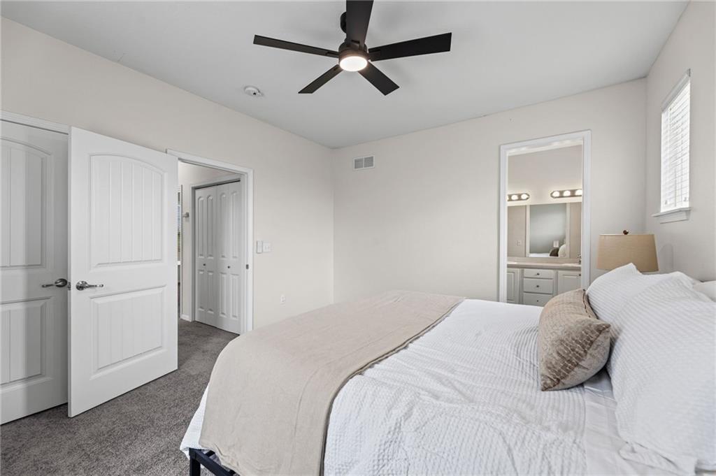 5245 Overland Drive Unit: B22