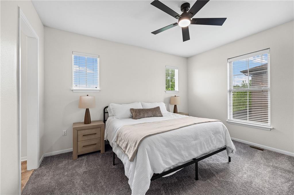 5245 Overland Drive Unit: B22
