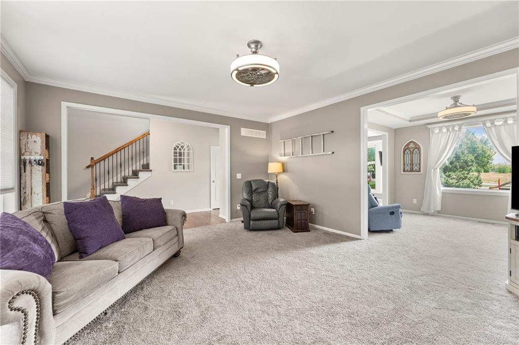 2183 W Elm Street