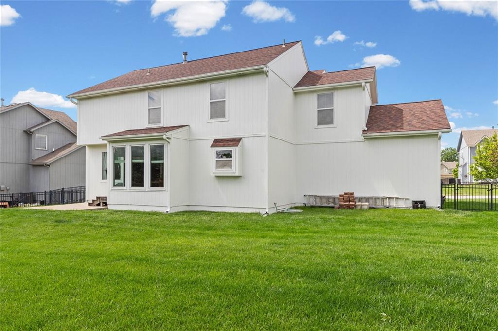 2183 W Elm Street