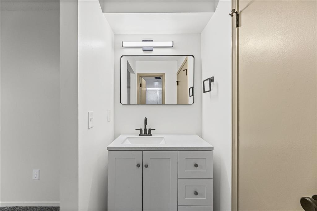 11901 W 100th Street