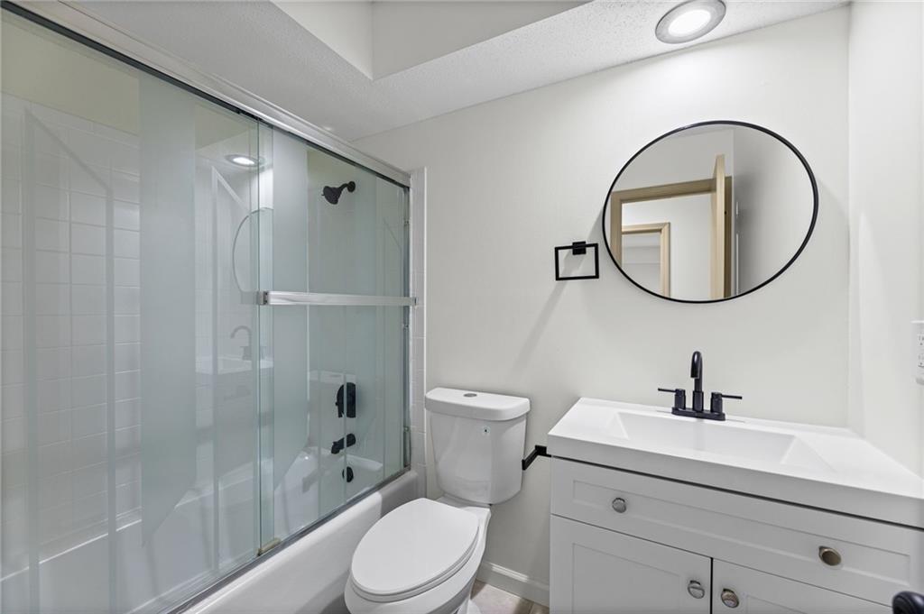 11901 W 100th Street