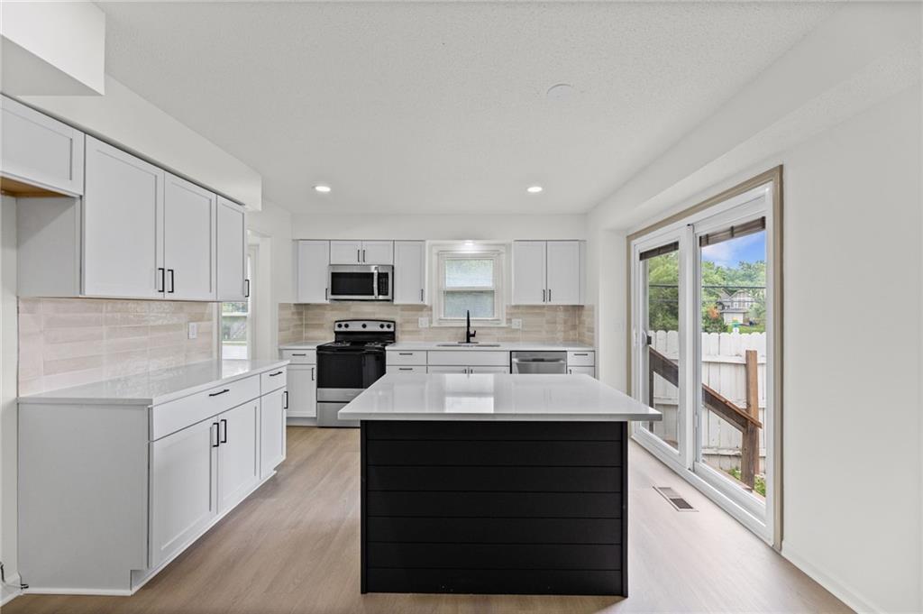 11901 W 100th Street