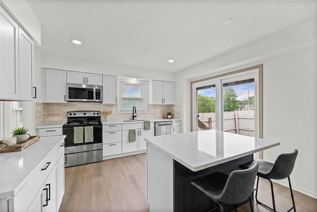 11901 W 100th Street