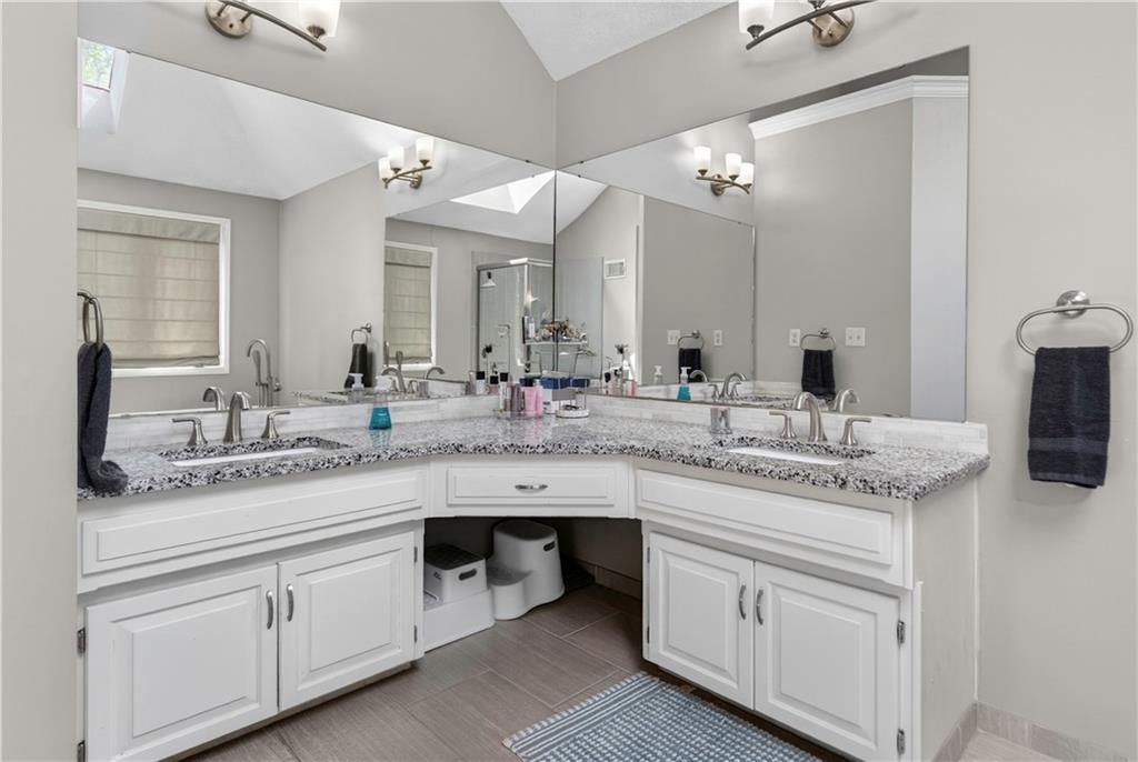9410 Hall Drive