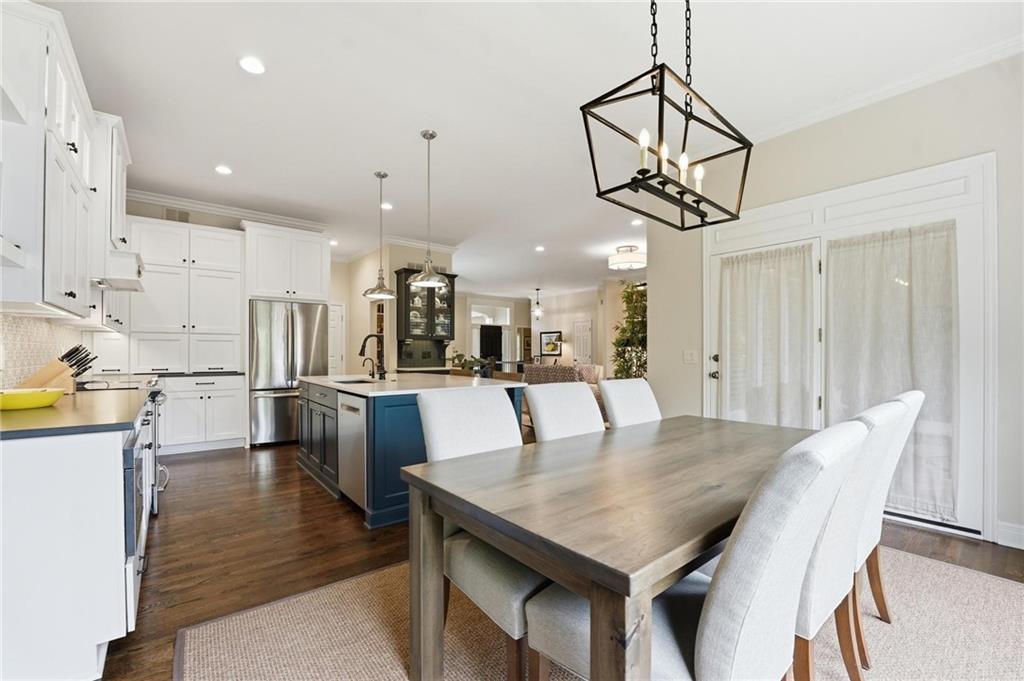 16058 Cambridge Circle