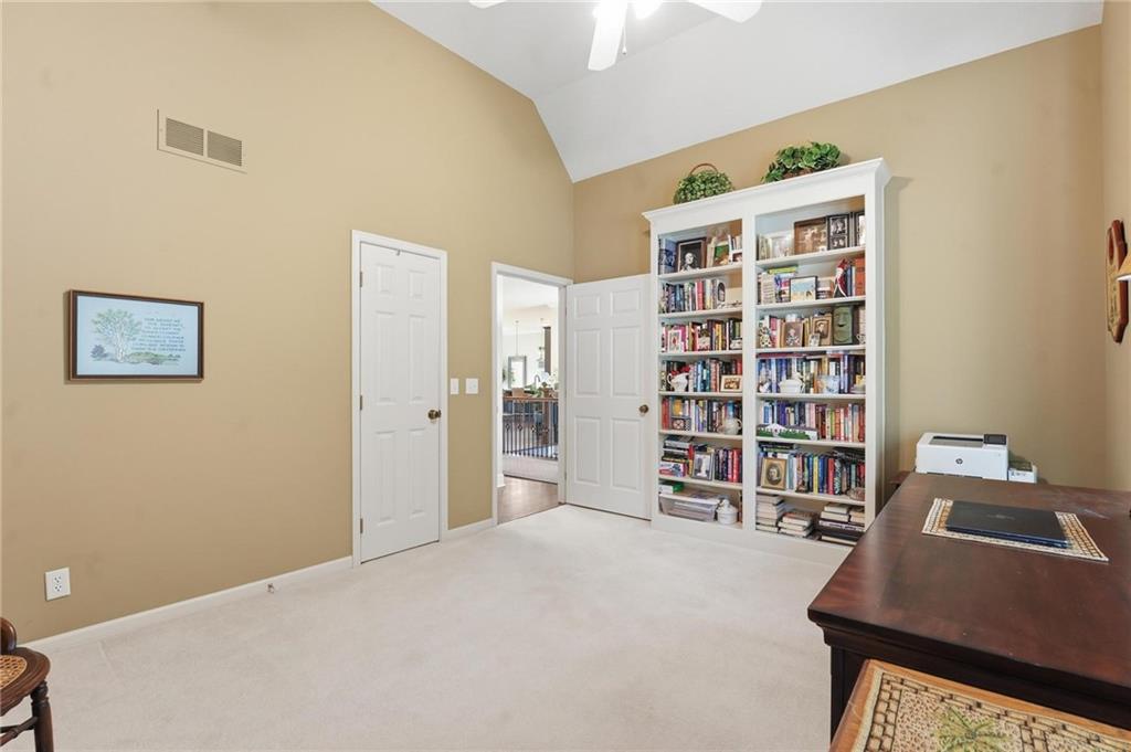 16058 Cambridge Circle