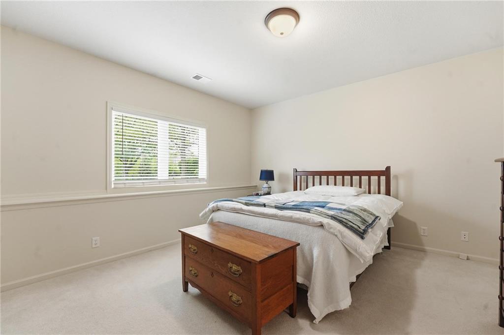 16058 Cambridge Circle