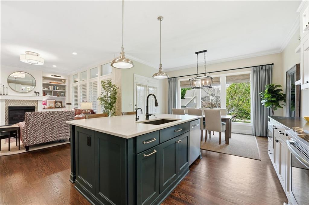 16058 Cambridge Circle