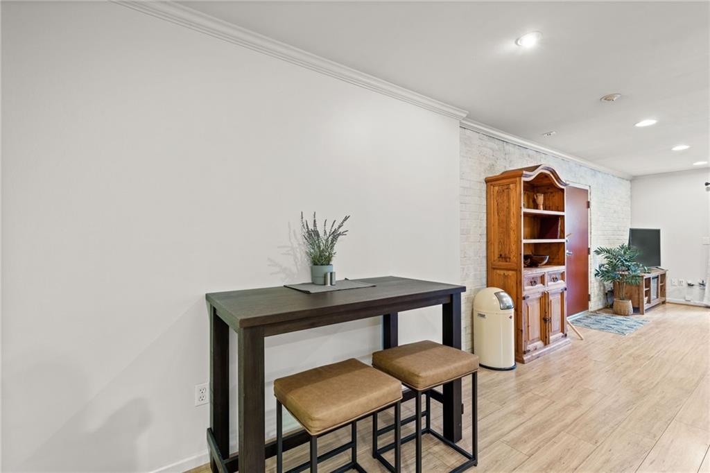 5006 Baltimore Avenue Unit: 103