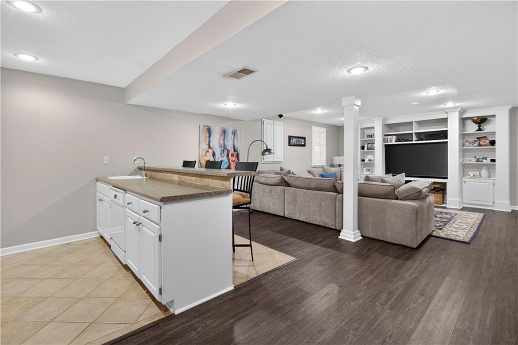 13013 Sherwood Drive