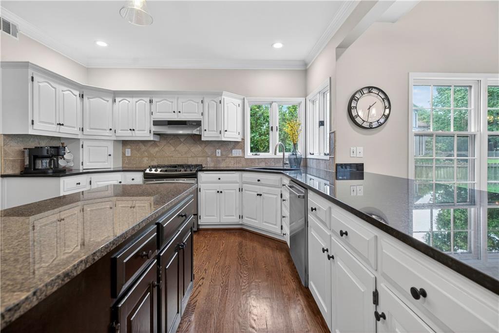 13013 Sherwood Drive