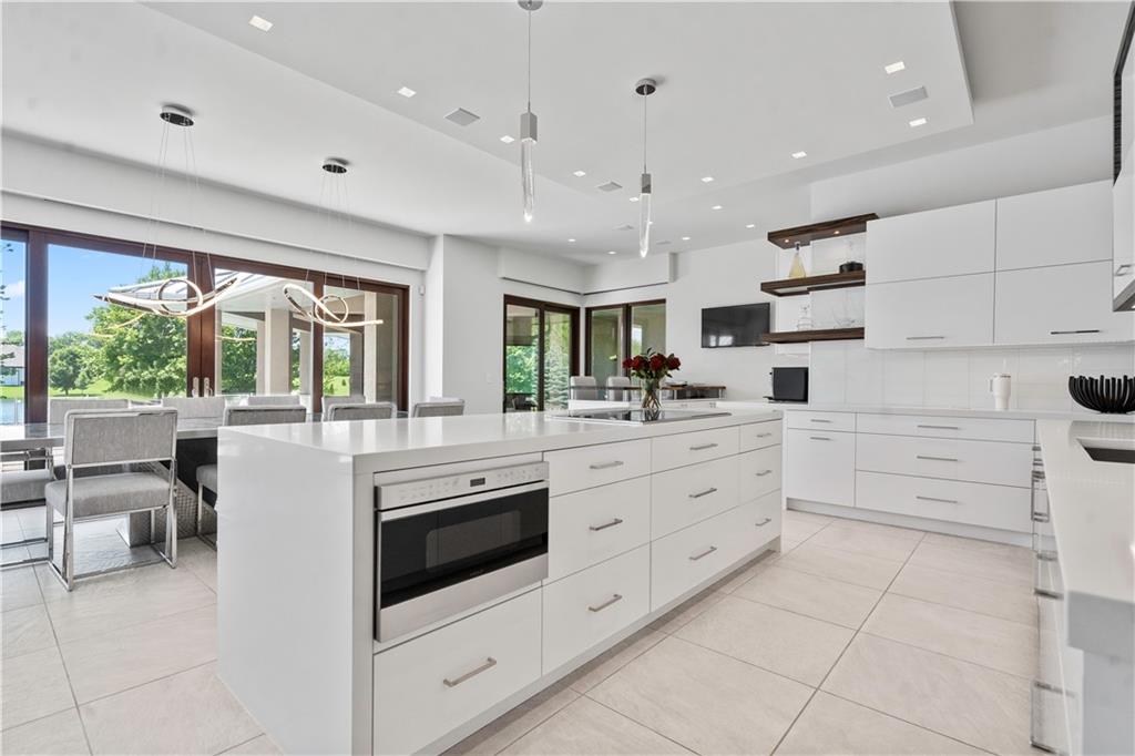 10712 W 165th Street