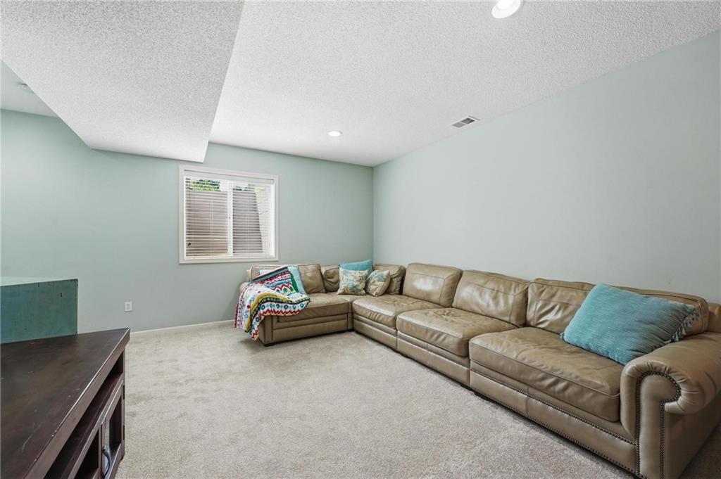 5920 W 153rd Street