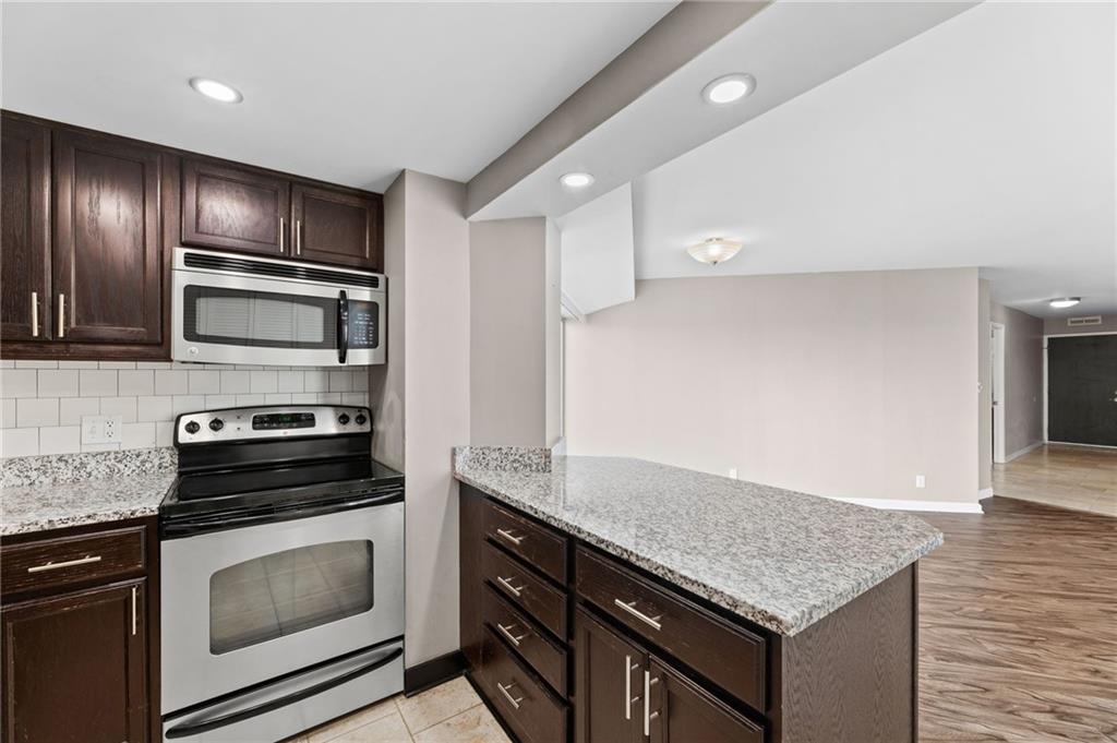 3838 Rainbow Boulevard Unit: 1402