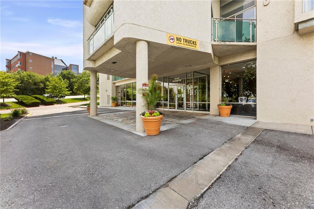 3838 Rainbow Boulevard Unit: 1402