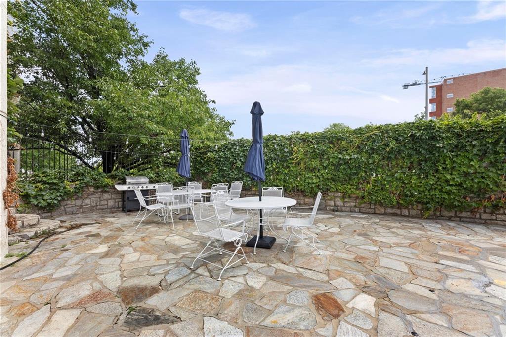 3838 Rainbow Boulevard Unit: 1402