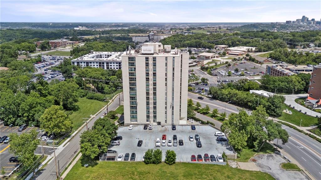 3838 Rainbow Boulevard Unit: 1402