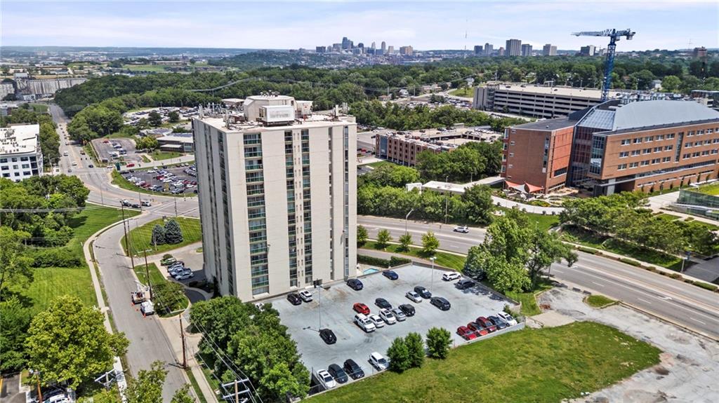 3838 Rainbow Boulevard Unit: 1402