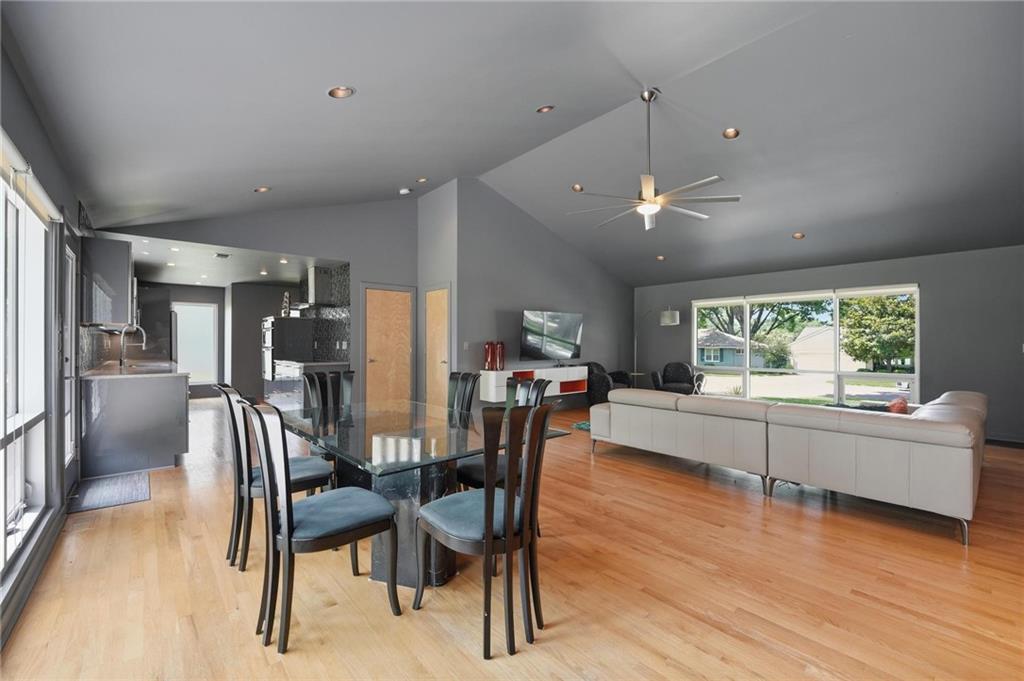 6723 W 66th Street