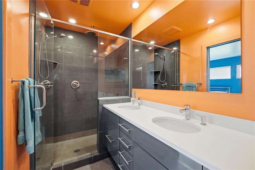 6723 W 66th Street